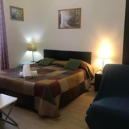Casa Dell'Amicizia Bed and Breakfast Ρώμη Εξωτερικό φωτογραφία