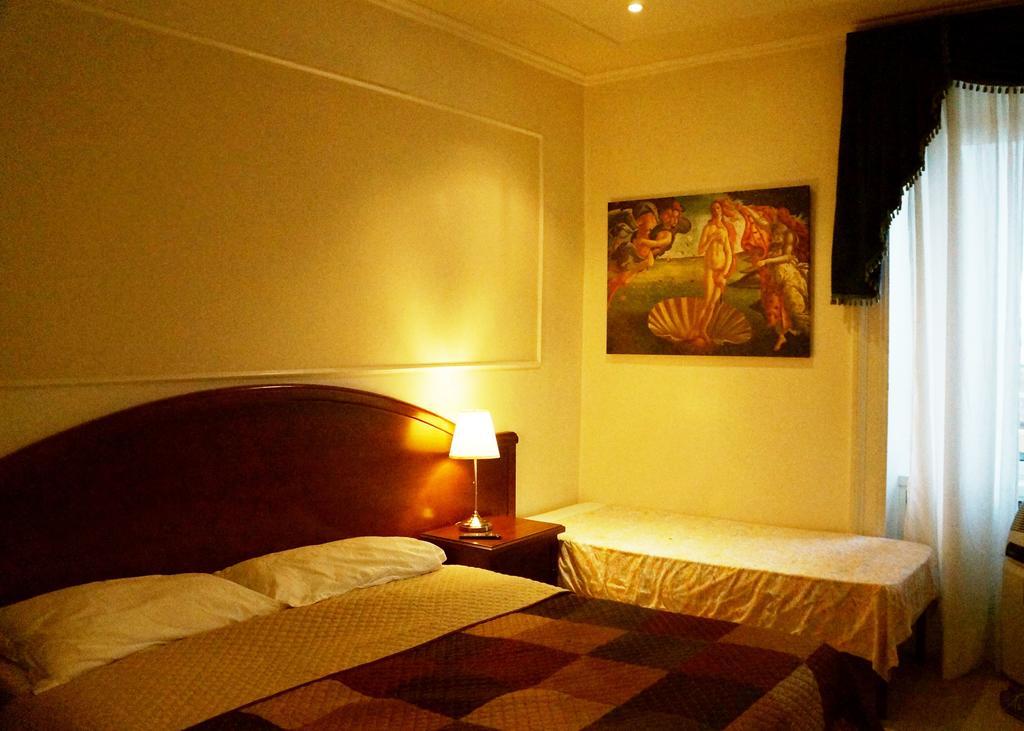 Casa Dell'Amicizia Bed and Breakfast Ρώμη Δωμάτιο φωτογραφία