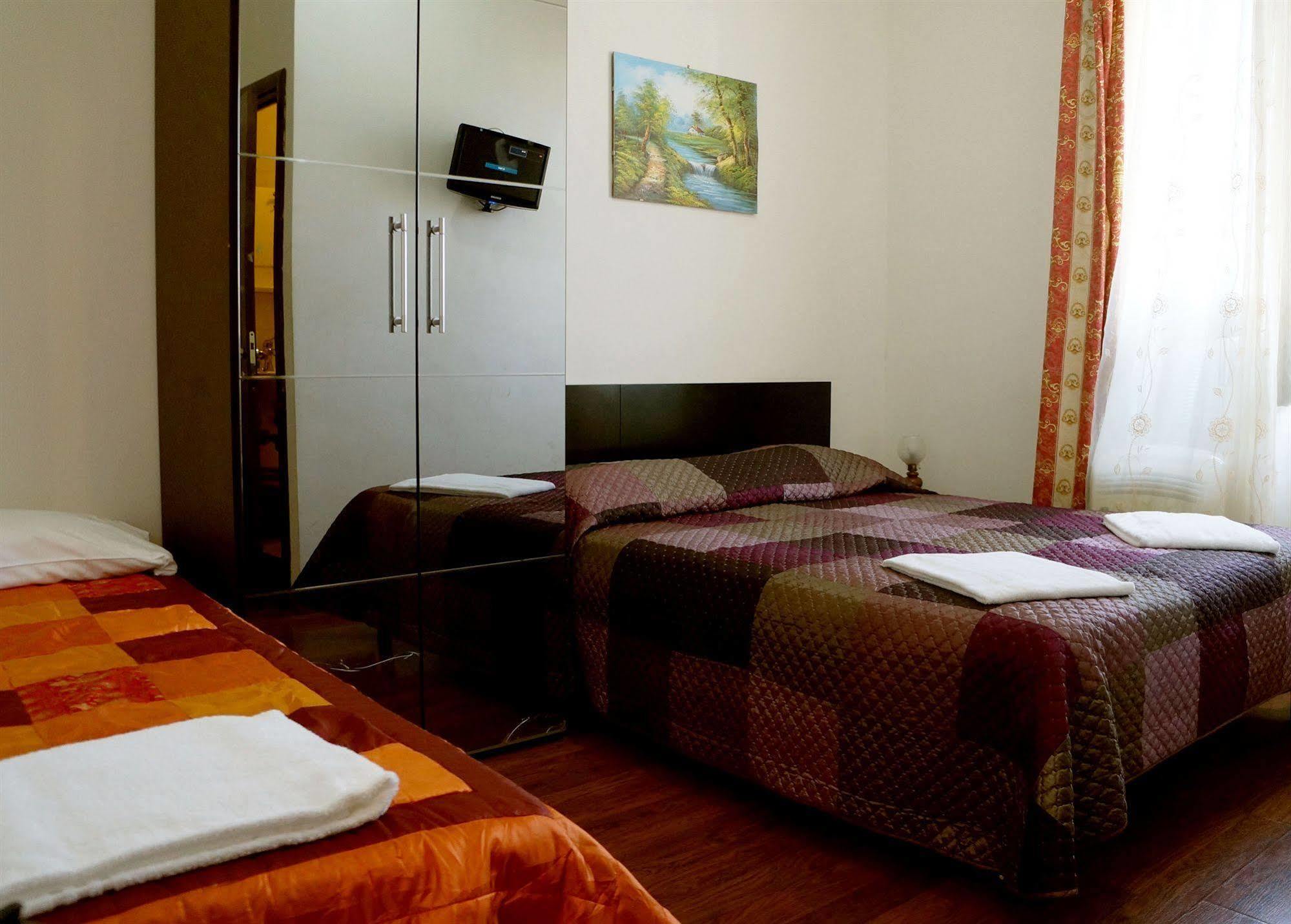 Casa Dell'Amicizia Bed and Breakfast Ρώμη Εξωτερικό φωτογραφία