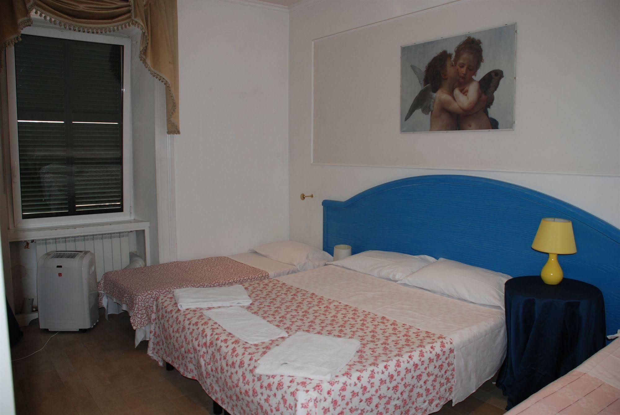 Casa Dell'Amicizia Bed and Breakfast Ρώμη Εξωτερικό φωτογραφία