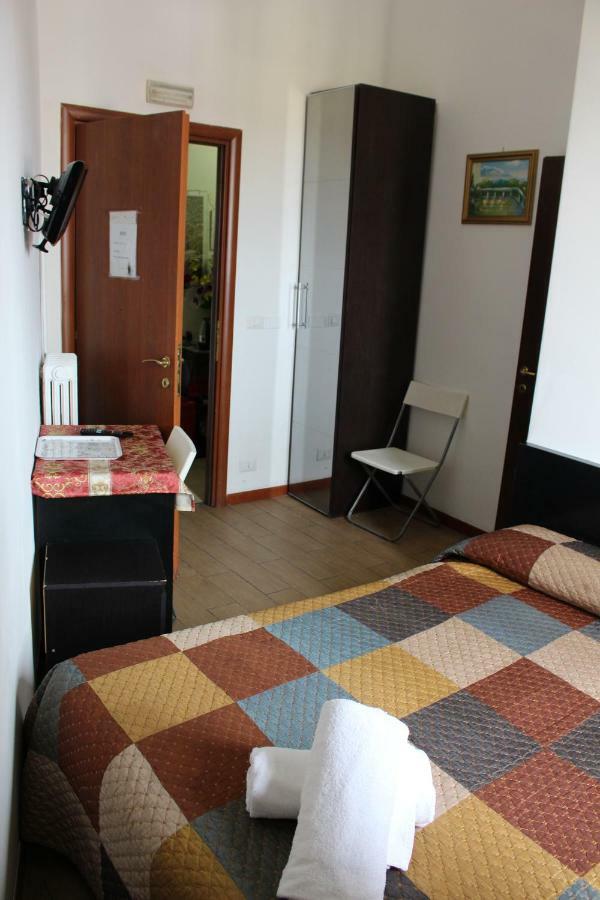 Casa Dell'Amicizia Bed and Breakfast Ρώμη Εξωτερικό φωτογραφία